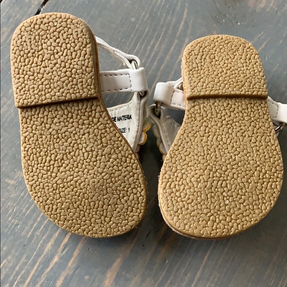 Leather flower sandals size 1 (infant) - Picture 3 of 4